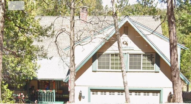 135 S Fairway Drive, Lake Arrowhead, CA 92352