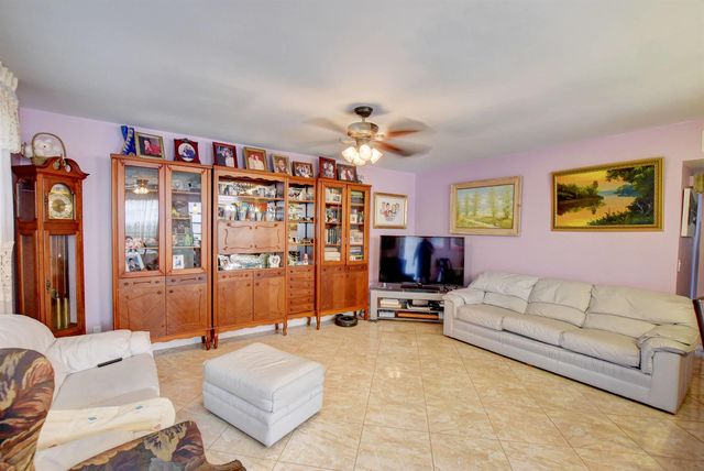138 Flanders C, Delray Beach, FL 33484