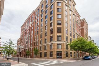 1201 N GARFIELD ST #PH10, Arlington, VA 22201