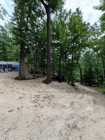 1112 Lake Drive, Harrison, MI 48625