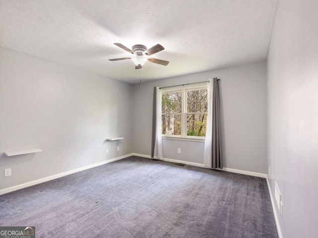 2982 Rivercrest Drive, Gainesville, GA 30507