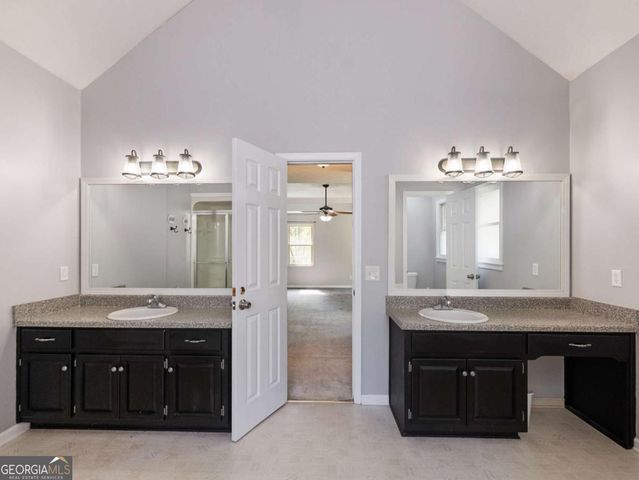 2982 Rivercrest Drive, Gainesville, GA 30507