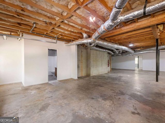 2982 Rivercrest Drive, Gainesville, GA 30507