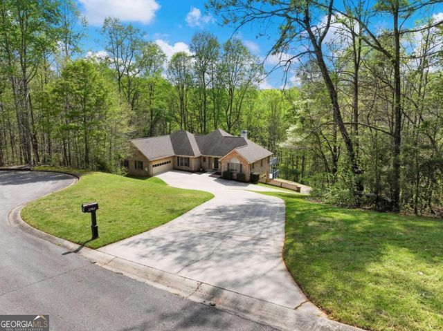 2982 Rivercrest Drive, Gainesville, GA 30507