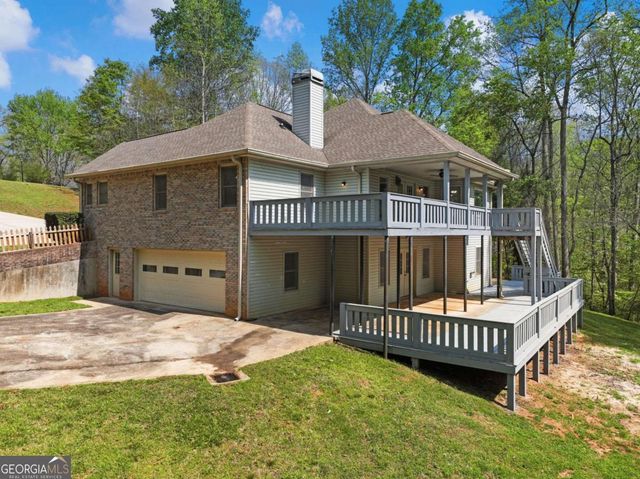 2982 Rivercrest Drive, Gainesville, GA 30507