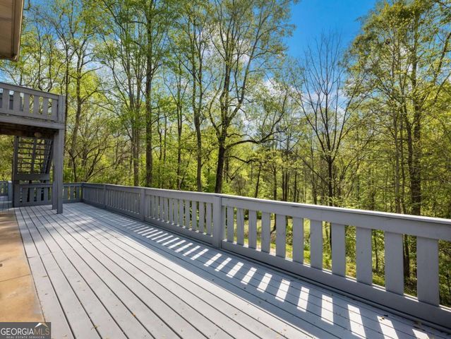 2982 Rivercrest Drive, Gainesville, GA 30507