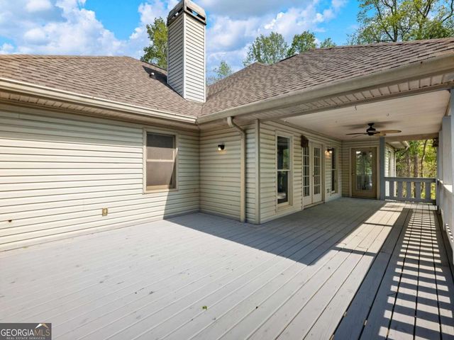 2982 Rivercrest Drive, Gainesville, GA 30507