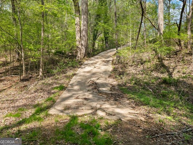 2982 Rivercrest Drive, Gainesville, GA 30507