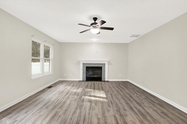 1990 Red Oak Drive, Franklin, IN 46131