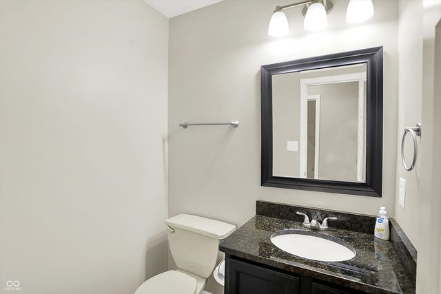 1990 Red Oak Drive, Franklin, IN 46131