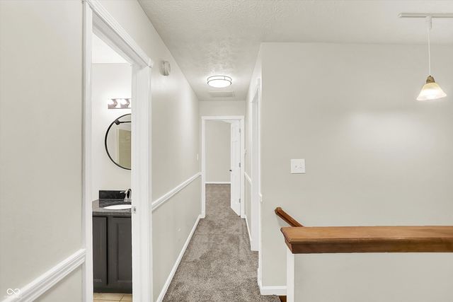 1990 Red Oak Drive, Franklin, IN 46131