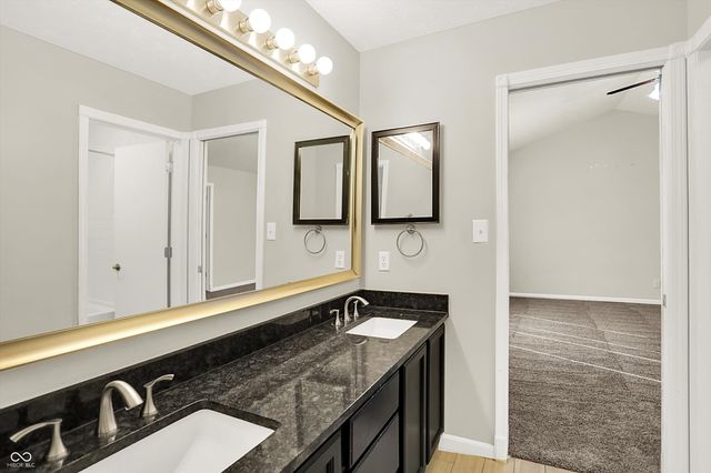 1990 Red Oak Drive, Franklin, IN 46131