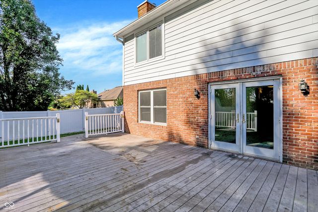 1990 Red Oak Drive, Franklin, IN 46131