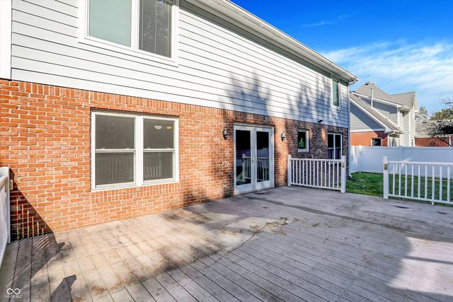 1990 Red Oak Drive, Franklin, IN 46131