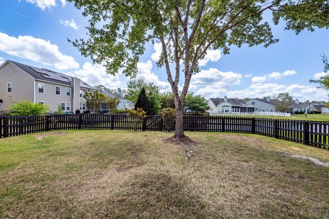 136 Gathering Island Road, Summerville, SC 29485