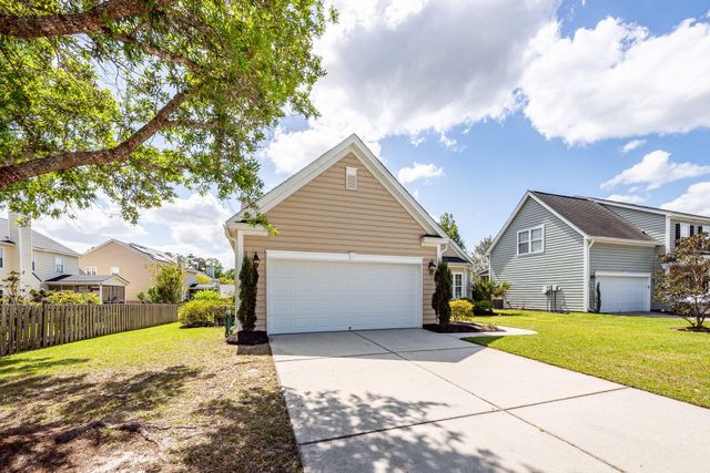 136 Gathering Island Road, Summerville, SC 29485