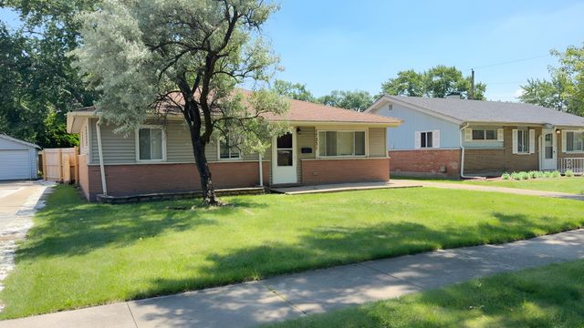 17331 Community Street, Lansing, IL 60438