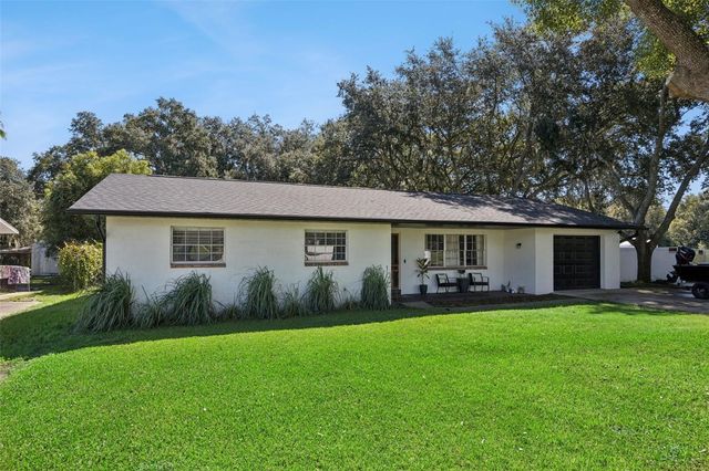 27544 LISA DRIVE, Tavares, FL 32778