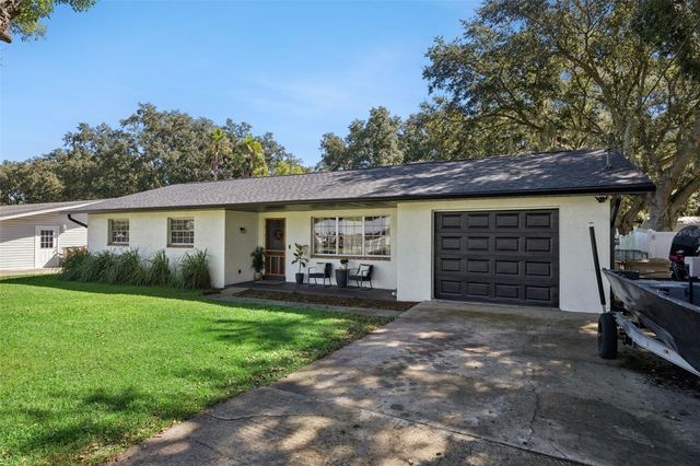 27544 LISA DRIVE, Tavares, FL 32778