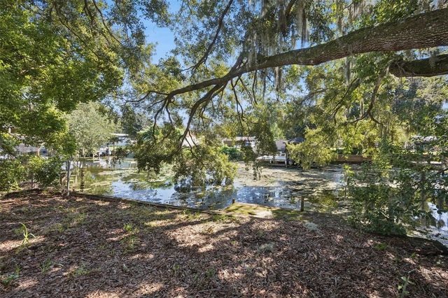27544 LISA DRIVE, Tavares, FL 32778