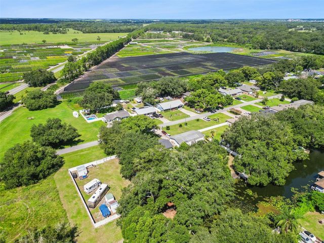 27544 LISA DRIVE, Tavares, FL 32778