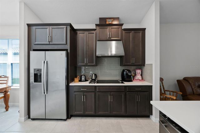 2000 GOBLET COVE STREET, Kissimmee, FL 34746