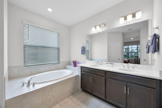 2000 GOBLET COVE STREET, Kissimmee, FL 34746