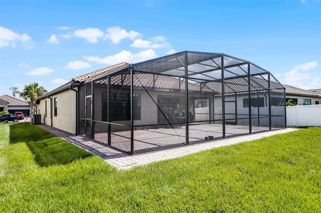 2000 GOBLET COVE STREET, Kissimmee, FL 34746