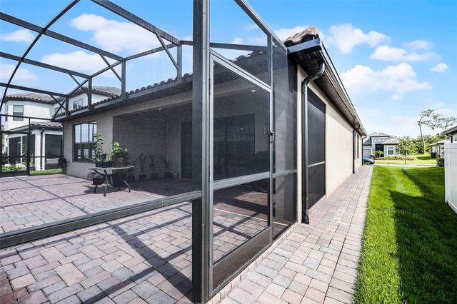 2000 GOBLET COVE STREET, Kissimmee, FL 34746