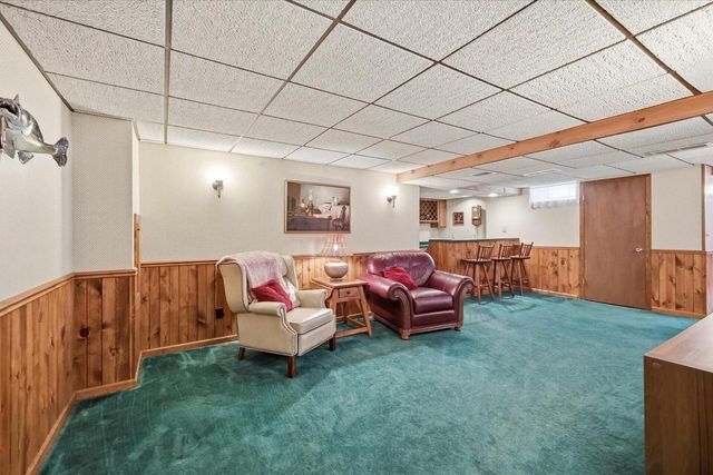 1127 Tenny AVENUE, Waukesha, WI 53186