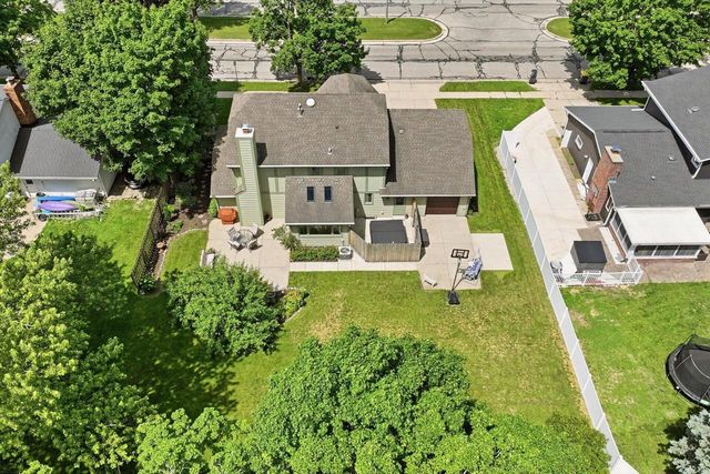 1127 Tenny AVENUE, Waukesha, WI 53186