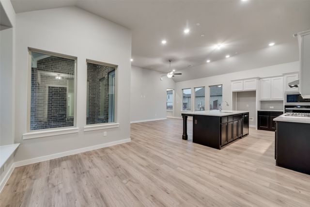 527 Embargo Drive, Fate, TX 75189