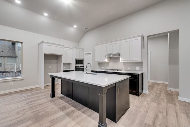 527 Embargo Drive, Fate, TX 75189