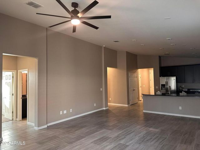 3883 E Desert Broom Drive, Chandler, AZ 85286