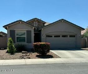 3883 E Desert Broom Drive, Chandler, AZ 85286