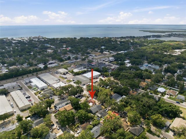 1025 3RD STREET N, Safety Harbor, FL 34695