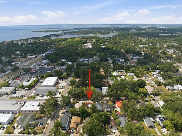 1025 3RD STREET N, Safety Harbor, FL 34695