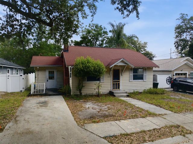 1025 3RD STREET N, Safety Harbor, FL 34695