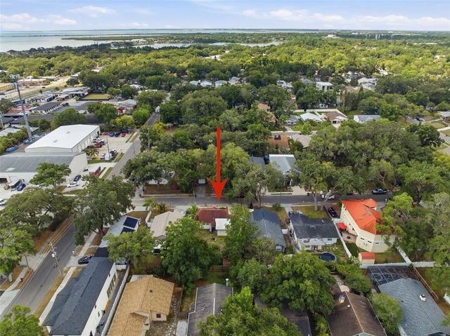 1025 3RD STREET N, Safety Harbor, FL 34695