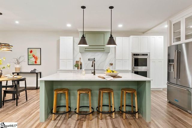 281 Loch Lomond Drive, Pickens, SC 29671