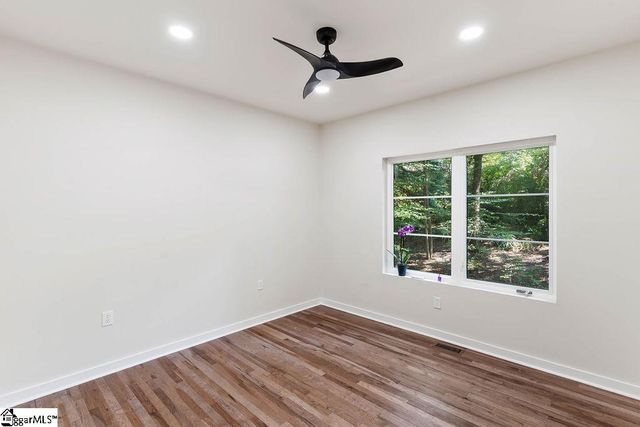 281 Loch Lomond Drive, Pickens, SC 29671