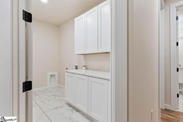 281 Loch Lomond Drive, Pickens, SC 29671