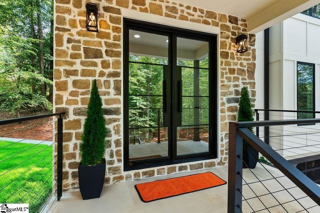 281 Loch Lomond Drive, Pickens, SC 29671