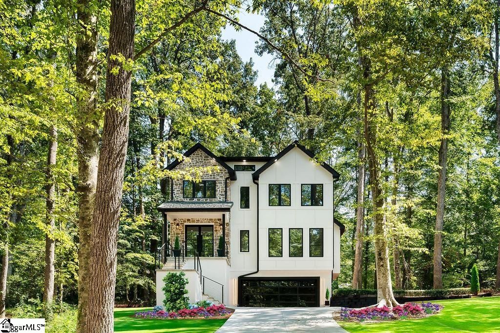 281 Loch Lomond Drive, Pickens, SC 29671