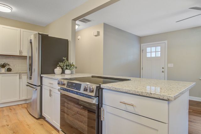 6144 Smith Road, Ravenel, SC 29470