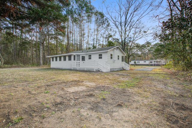 6144 Smith Road, Ravenel, SC 29470