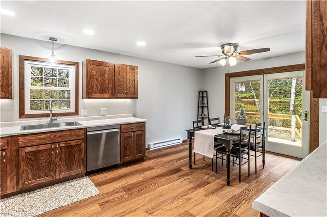 2950 E Benrud Lane, Eau Claire, WI 54701