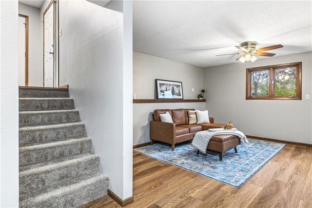 2950 E Benrud Lane, Eau Claire, WI 54701