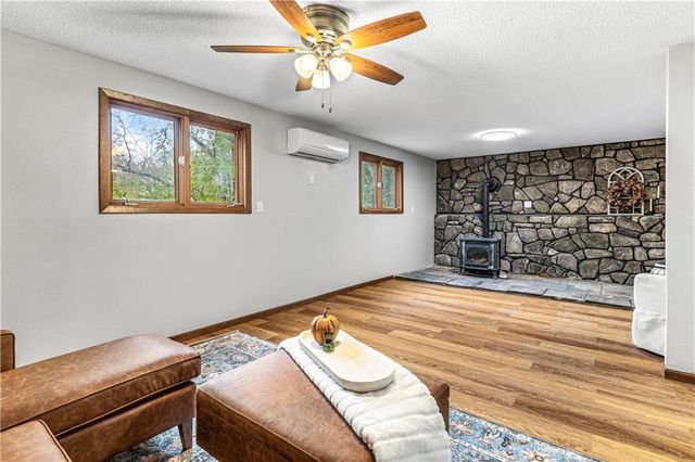 2950 E Benrud Lane, Eau Claire, WI 54701