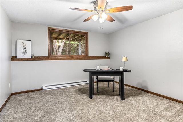 2950 E Benrud Lane, Eau Claire, WI 54701